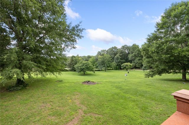 185 Lucky Lane, Harrison, AR 72601