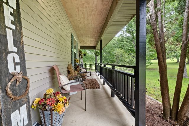 185 Lucky Lane, Harrison, AR 72601