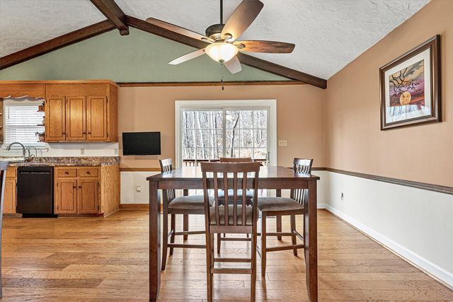 221 Summer CIR, Boones Mill, VA 24065