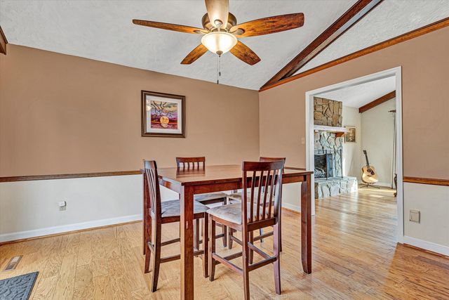 221 Summer CIR, Boones Mill, VA 24065