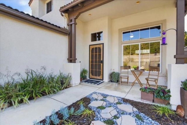 161 Willow Meadow Place, Escondido, CA 92027