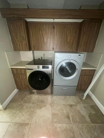 3516 Whitehall Drive 103, West Palm Beach, FL 33401