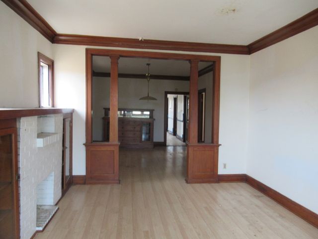 5822 S Sacramento Avenue, Chicago, IL 60629