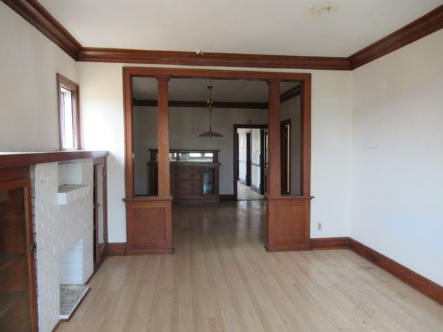 5822 S Sacramento Avenue, Chicago, IL 60629