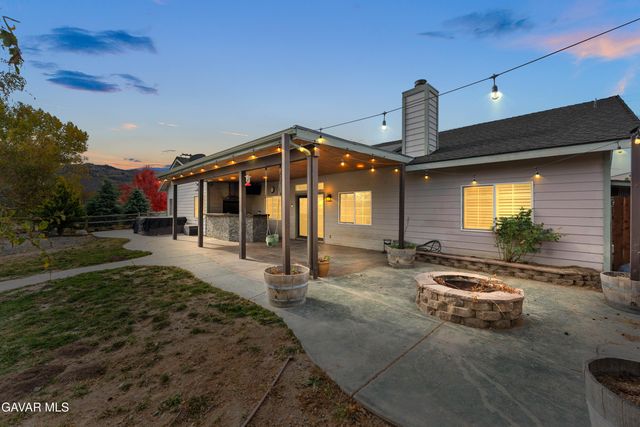 23600 Dart Drive, Tehachapi, CA 93561