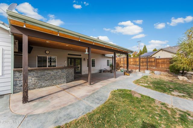 23600 Dart Drive, Tehachapi, CA 93561