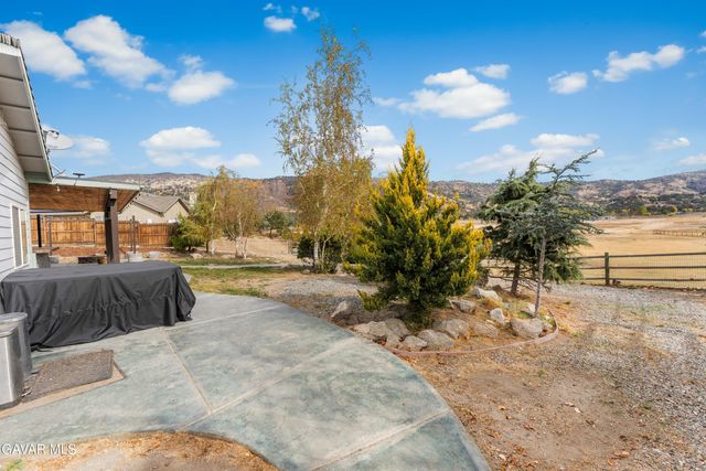 23600 Dart Drive, Tehachapi, CA 93561