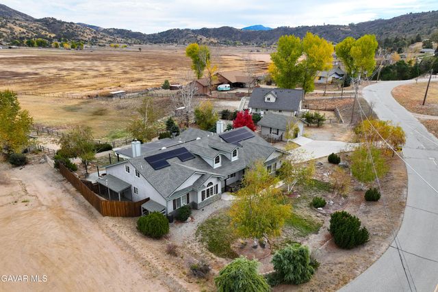 23600 Dart Drive, Tehachapi, CA 93561