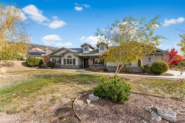 23600 Dart Drive, Tehachapi, CA 93561