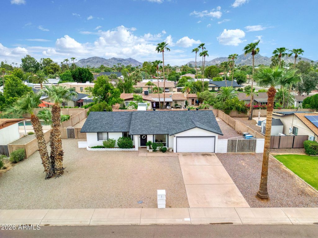 5009 E LAUREL Lane, Scottsdale, AZ 85254 — exterior