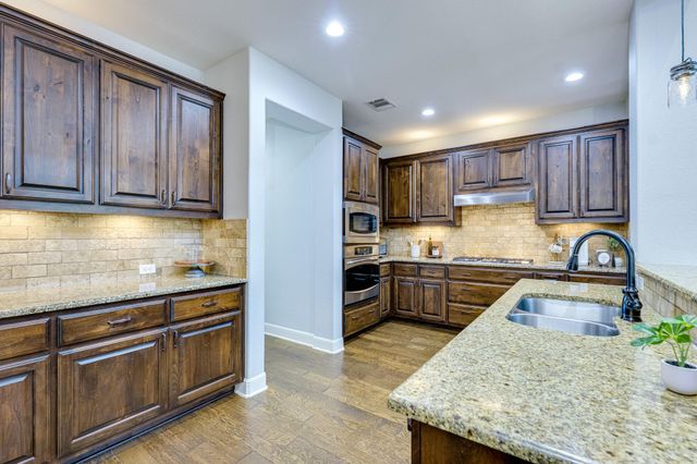 11932 Palisades PKWY, Austin, TX 78732