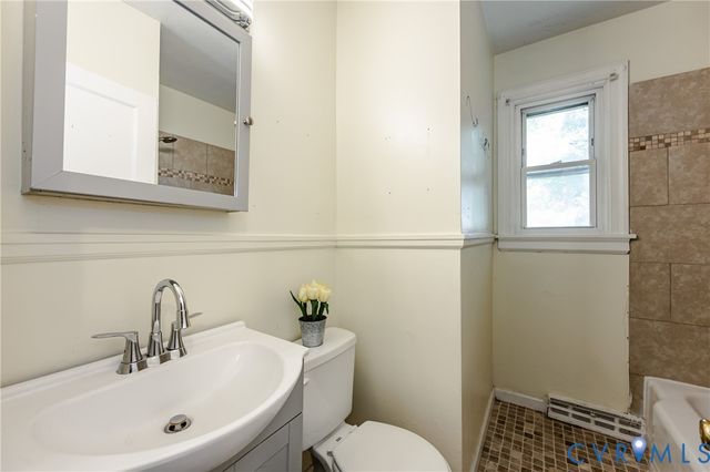 2209 N 26th St, Richmond, VA 23223