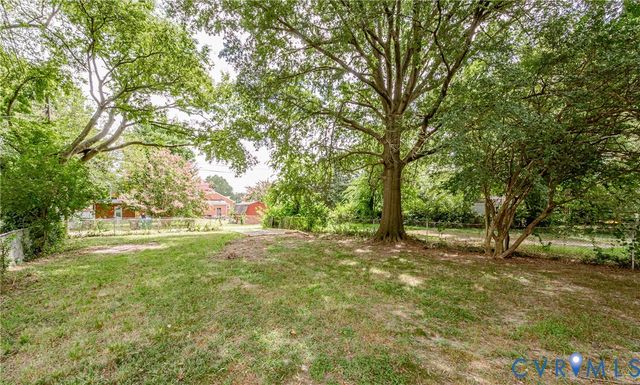 2209 N 26th St, Richmond, VA 23223