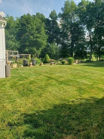 71 Old Amesbury Line Rd, Haverhill, MA 01830