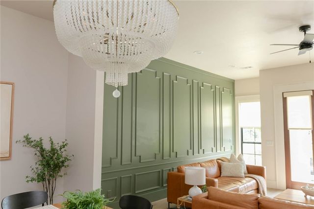 222 SE B Street, Bentonville, AR 72712