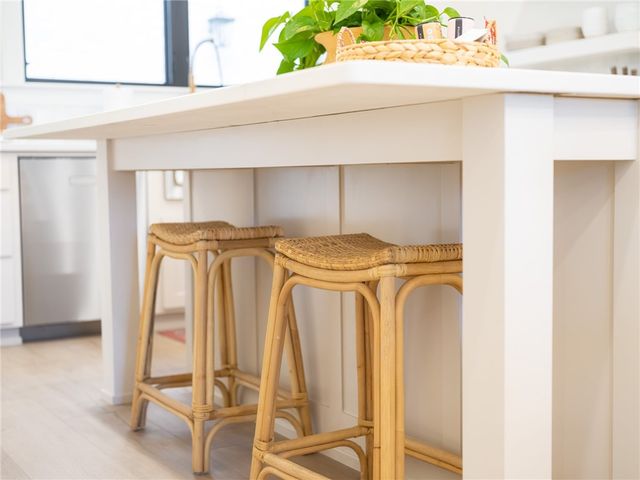 222 SE B Street, Bentonville, AR 72712