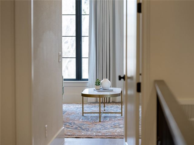 222 SE B Street, Bentonville, AR 72712