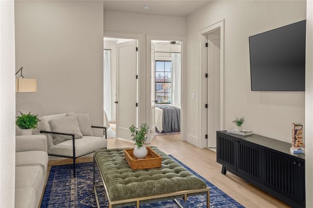 222 SE B Street, Bentonville, AR 72712