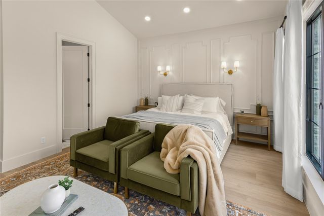 222 SE B Street, Bentonville, AR 72712