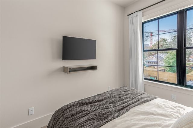 222 SE B Street, Bentonville, AR 72712