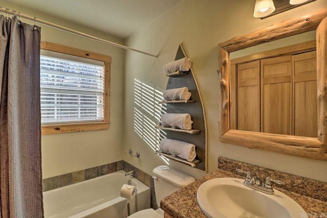 615 Ripplin Shoals, Melbourne, AR 72556