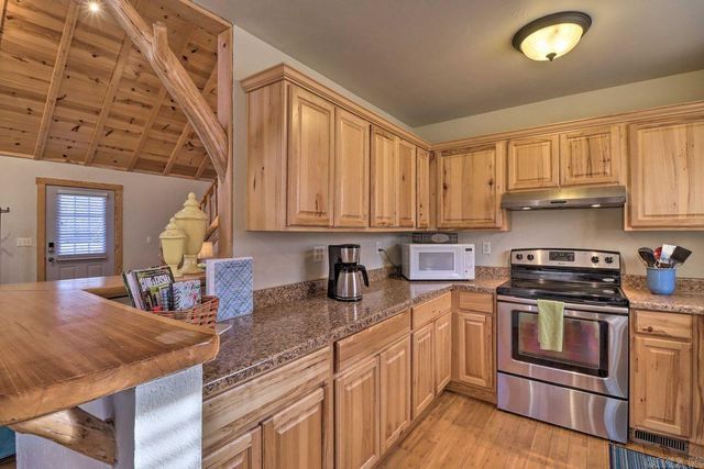 615 Ripplin Shoals, Melbourne, AR 72556