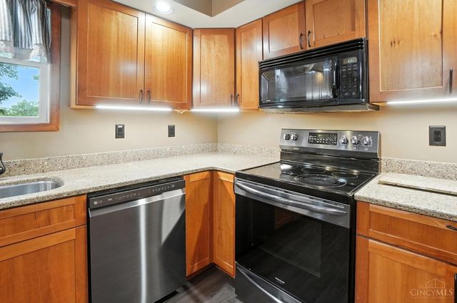 7281 Cinnamon Woods Drive, West Chester, OH 45069