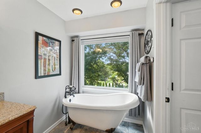 7281 Cinnamon Woods Drive, West Chester, OH 45069