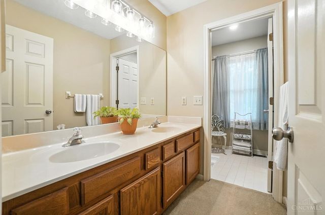 7281 Cinnamon Woods Drive, West Chester, OH 45069