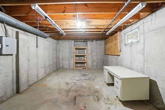 7281 Cinnamon Woods Drive, West Chester, OH 45069