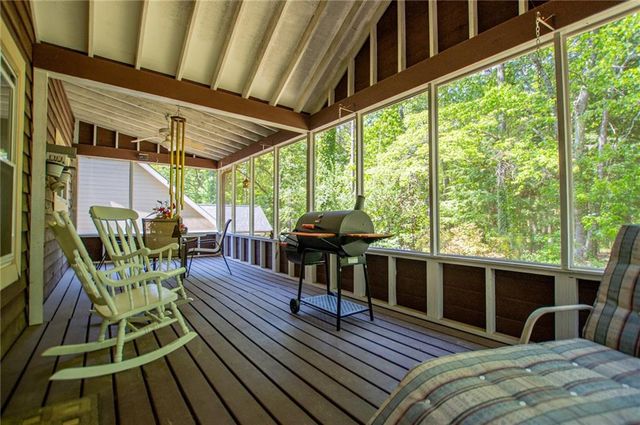 1385 Lakeview Parkway, Villa Rica, GA 30180