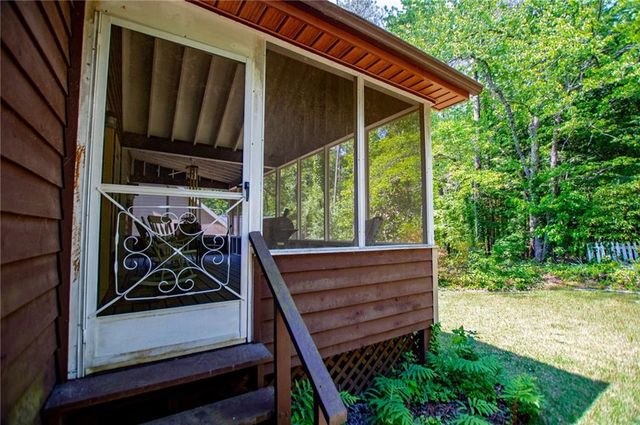 1385 Lakeview Parkway, Villa Rica, GA 30180