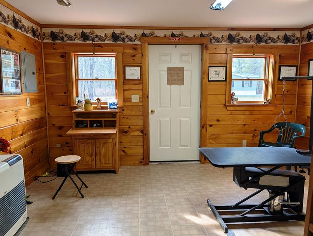 34 Shaw Drive, Rochester, NH 03867