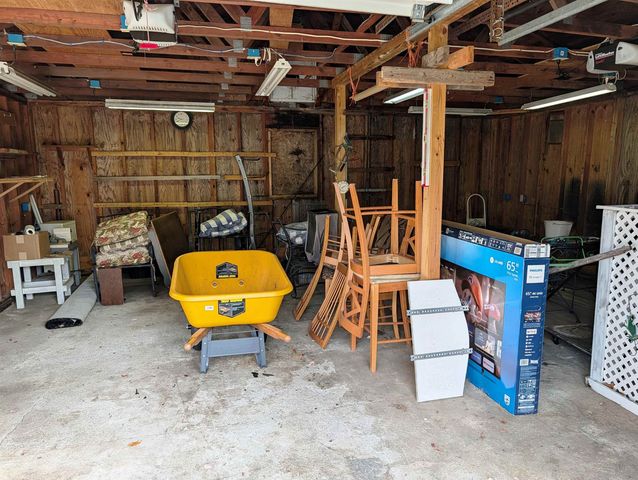 34 Shaw Drive, Rochester, NH 03867