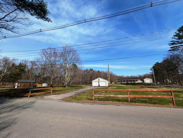 34 Shaw Drive, Rochester, NH 03867