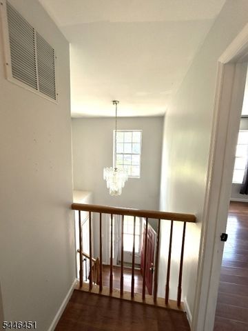 36 Mindy Dr, Franklin Twp., NJ 08873