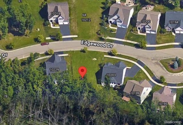 Unit 75 Edgewood Drive, Grand Blanc, MI 48439