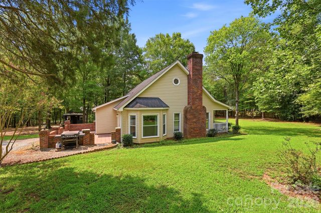 6707 S Providence Road, Waxhaw, NC 28173