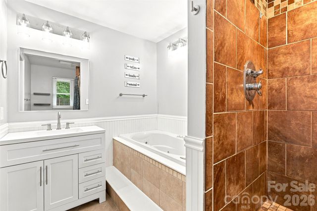 6707 S Providence Road, Waxhaw, NC 28173