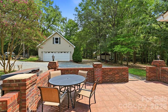 6707 S Providence Road, Waxhaw, NC 28173