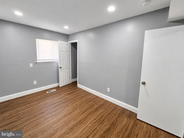 2216 HOFFNAGLE ST, Philadelphia, PA 19152