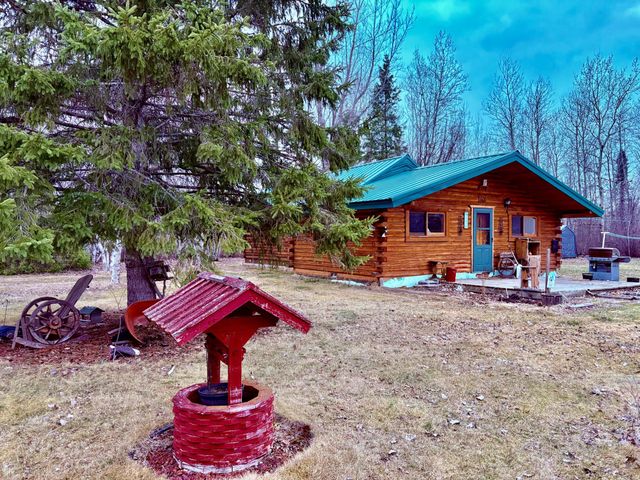 3616 Hay Creek Road SE, Baudette, MN 56623