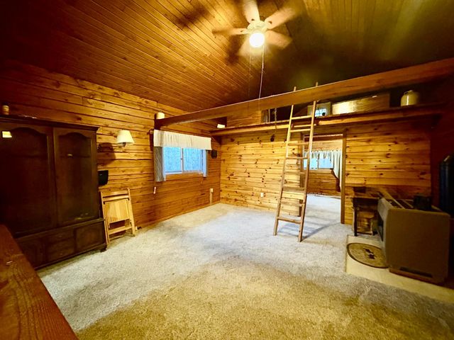 3616 Hay Creek Road SE, Baudette, MN 56623