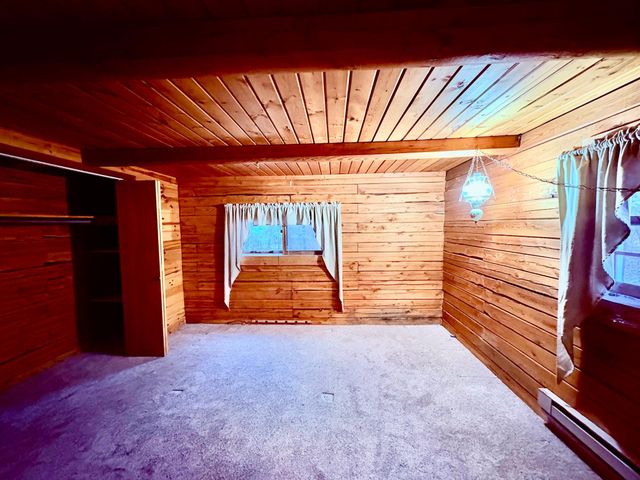 3616 Hay Creek Road SE, Baudette, MN 56623