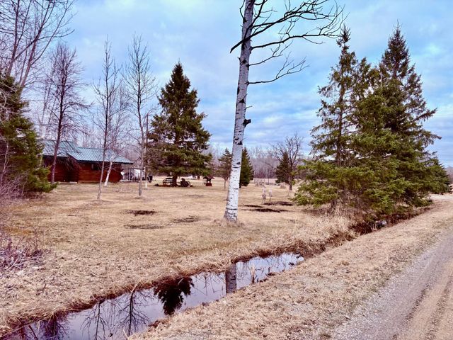 3616 Hay Creek Road SE, Baudette, MN 56623