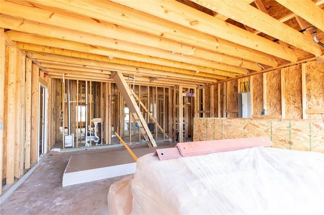 12312 SW 32nd Street, Yukon, OK 73099