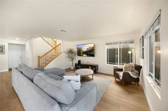 16294 Los Coyotes, Fontana, CA 92336