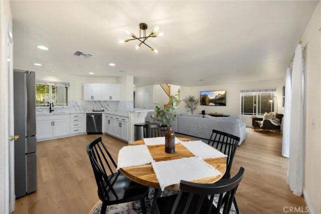 16294 Los Coyotes, Fontana, CA 92336