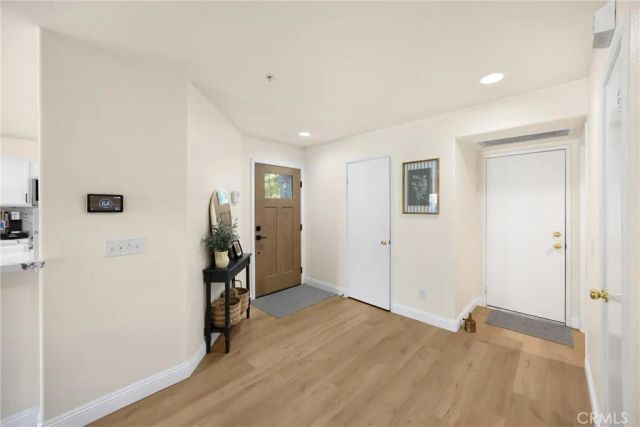 16294 Los Coyotes, Fontana, CA 92336