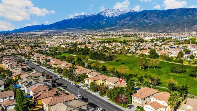 16294 Los Coyotes, Fontana, CA 92336